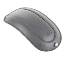 Mustang, hinteres Schutzblech Lederschutz.  Einfarbig mit geflochtenen Kanten